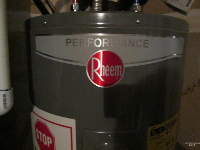 room details with water heater