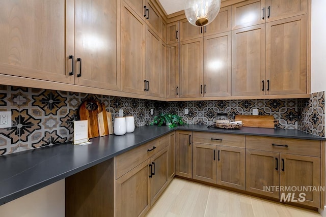 kitchen featuring tasteful backsplash