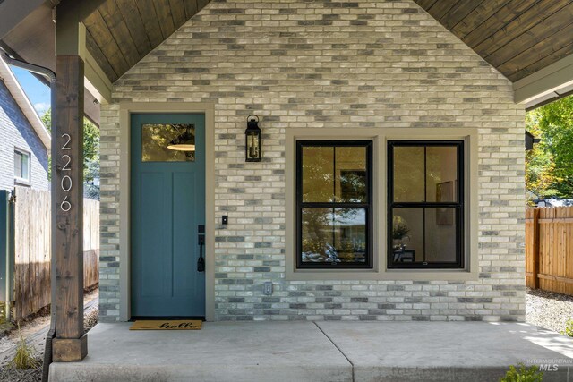 2206 N 20th, Boise, ID 83702 - doorway to property