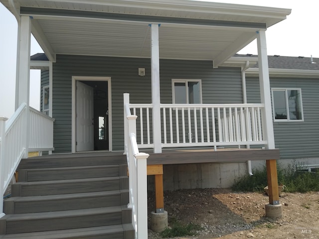 exterior space featuring a porch