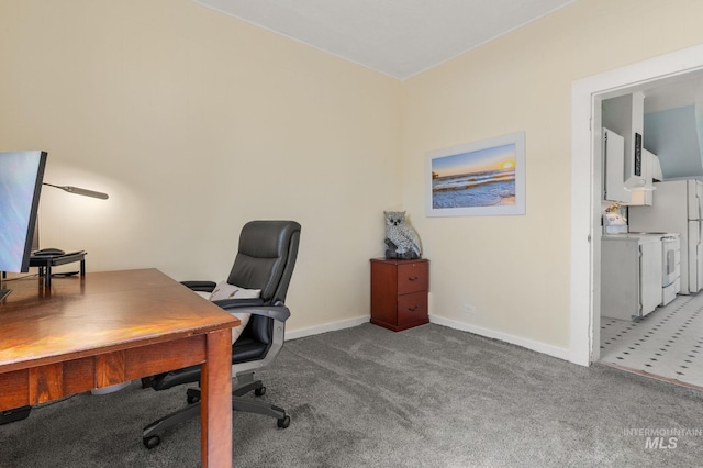 1406 Libby St, Clarkston, WA 99403 - office featuring baseboards and carpet flooring