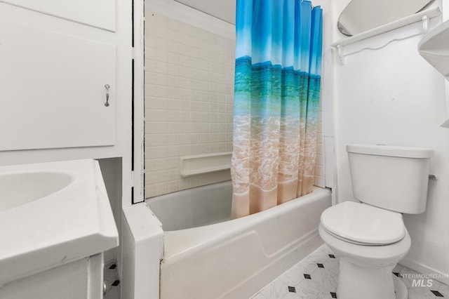 1406 Libby St, Clarkston, WA 99403 - bathroom with toilet, shower / bath combo, and vanity