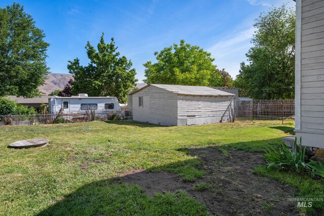 1406 Libby St, Clarkston, WA 99403 - view of yard with an outbuilding