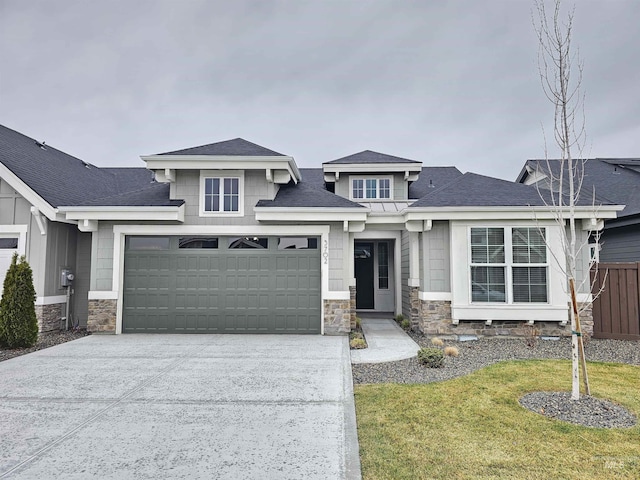 3702 W Silver River Ln, Meridian, ID 83646 - view of front of property featuring a front yard and a garage
