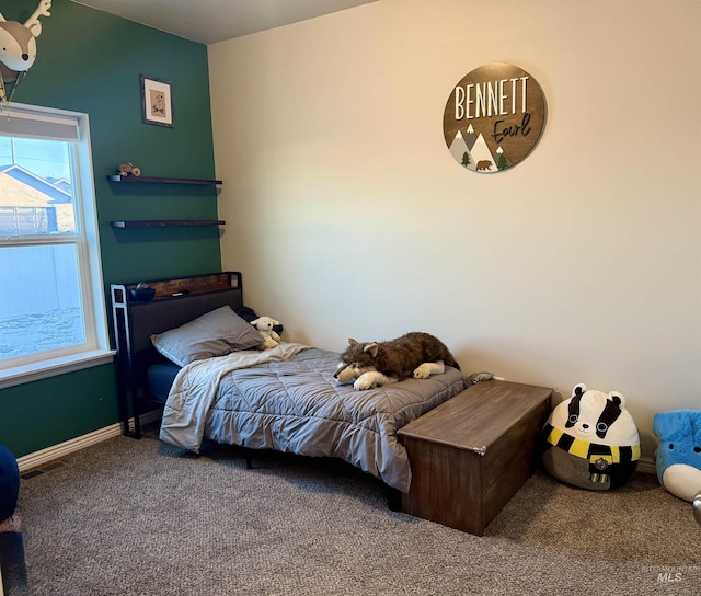 view of carpeted bedroom