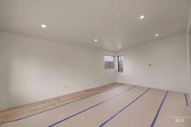 112 N Loop, New Meadows, ID 83654 - spare room featuring recessed lighting