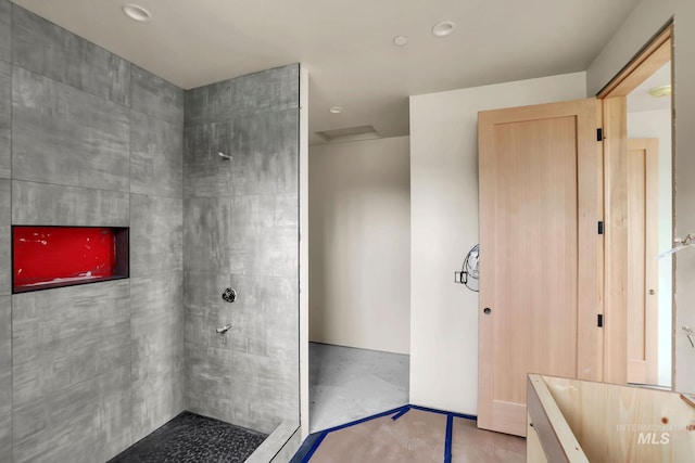 112 N Loop, New Meadows, ID 83654 - bathroom with tiled shower, vanity, and recessed lighting