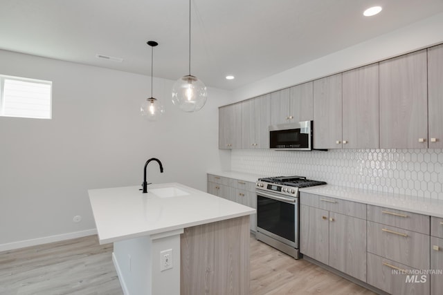 4377 N Magical Creek Ave, Meridian, ID 83646