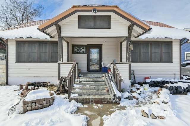 view of front of property with covered porch