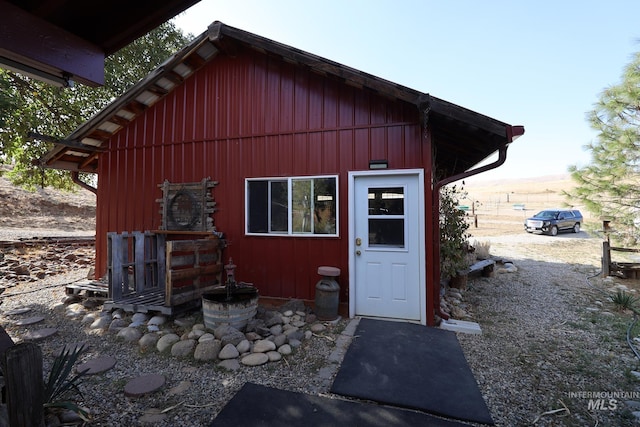 view of outbuilding