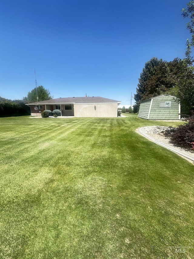 1403 W 16th St, Burley, ID 83318 - view of grassy yard