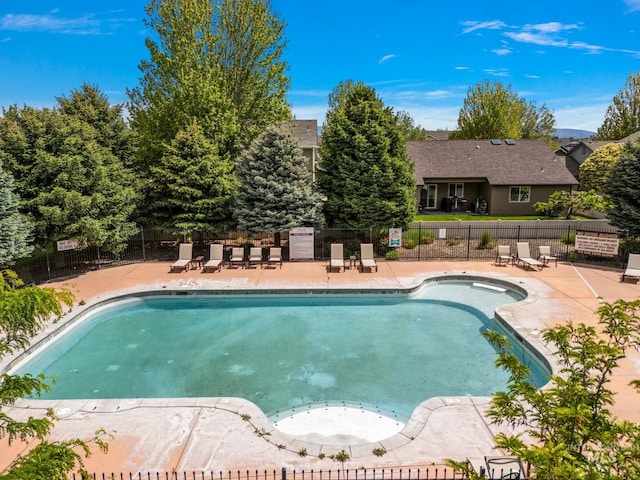 3401 S Murlo Way, Meridian, ID 83642 - community pool featuring a patio