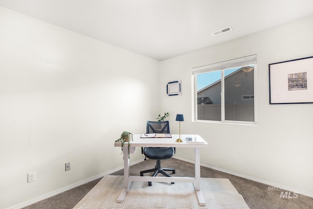 811 Pronghorn Dr, Twin Falls, ID 83301 - carpeted office space featuring baseboards