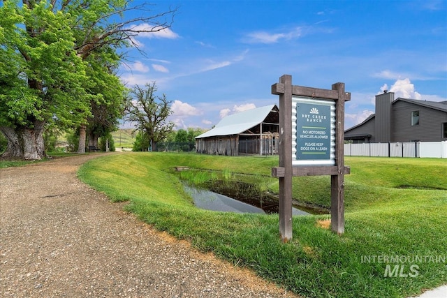 8749 W Suttle Lake Dr, Boise, ID 83714 - view of community featuring fence and a yard