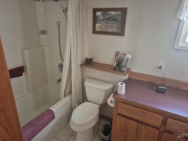 802 Foster Ave, Cottonwood, ID 83522 - bathroom with shower / tub combo with curtain and toilet