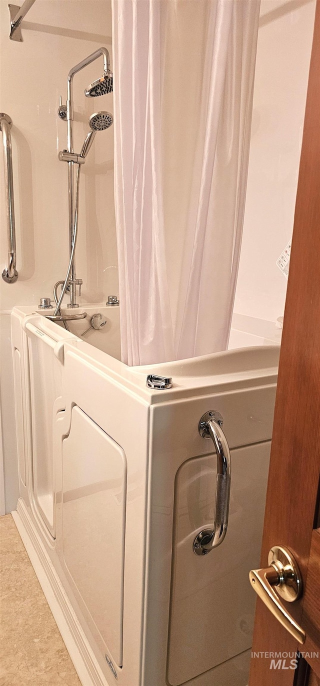 5720 N Oasis, Garden City, ID 83714 - view of laundry area