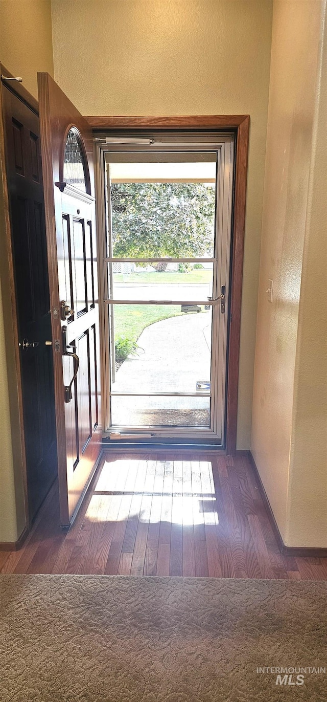 5720 N Oasis, Garden City, ID 83714 - entryway with wood finished floors