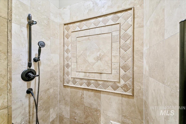 room details with tiled shower