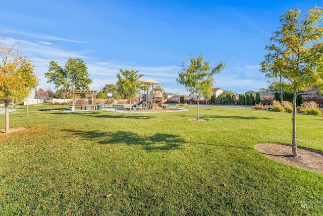 2318 Oxon St, Caldwell, ID 83605 - view of grassy yard