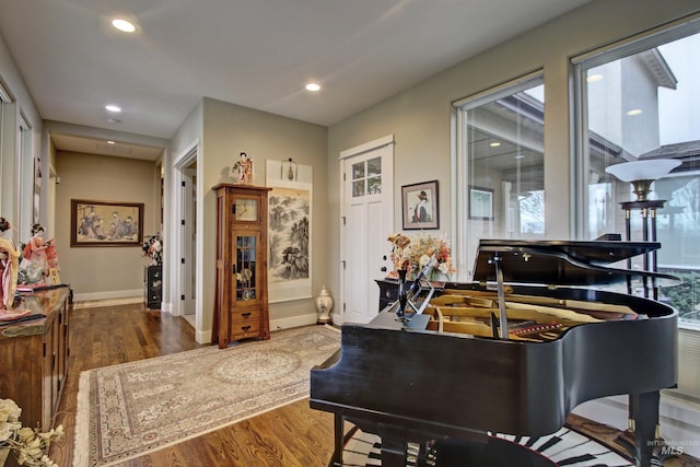 2468 E Lodge Trail Dr, Meridian, ID 83642 - sitting room featuring recessed lighting, baseboards, and wood finished floors