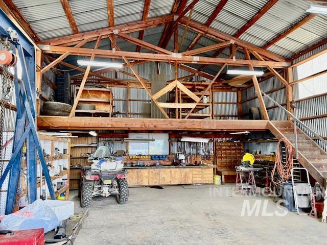 908 Pine St, Anatone, WA 99401 - garage featuring metal wall