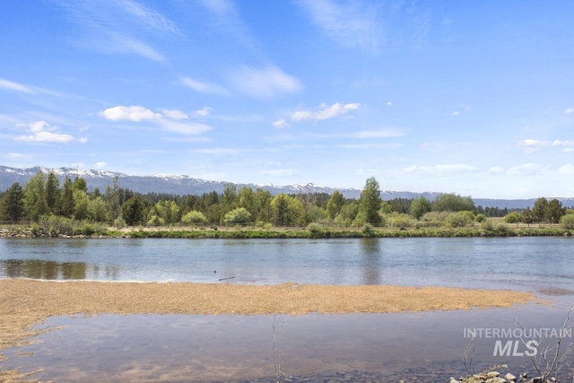 L10B1 Warren Dr, Cascade, ID 83611