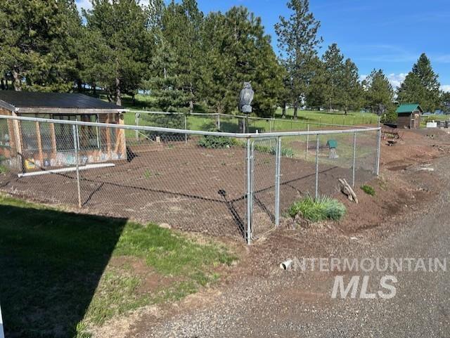 1621 Doumecq Rd, Cottonwood, ID 83522 - view of surrounding community
