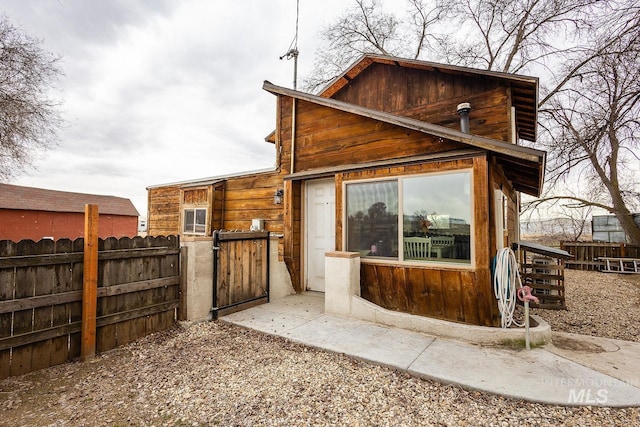 exterior space featuring fence