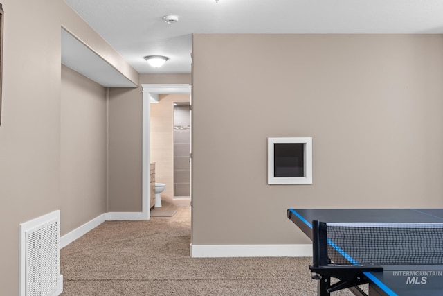 11 W 300 S, Burley, ID 83318 - corridor featuring baseboards, visible vents, and carpet