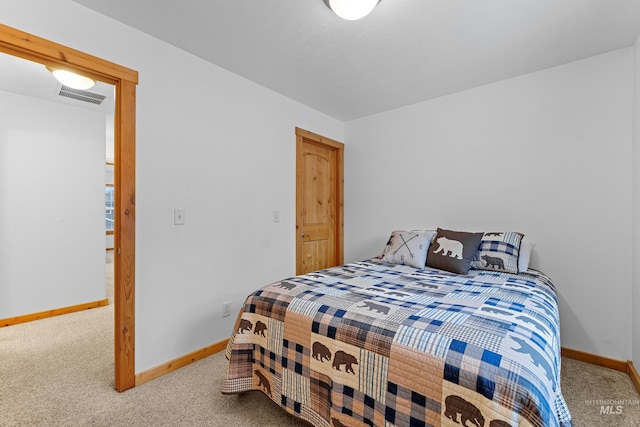 view of carpeted bedroom