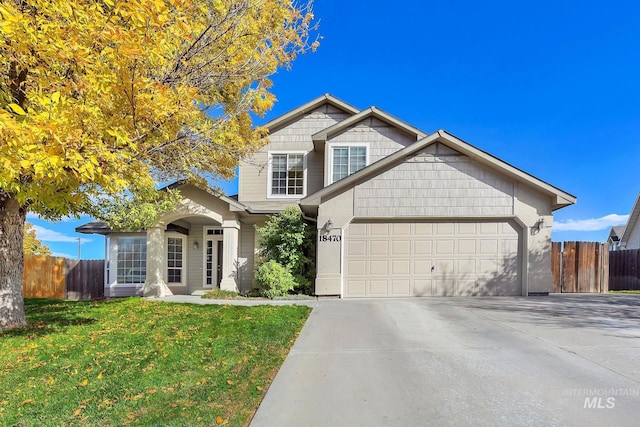 view of front of property with a front lawn