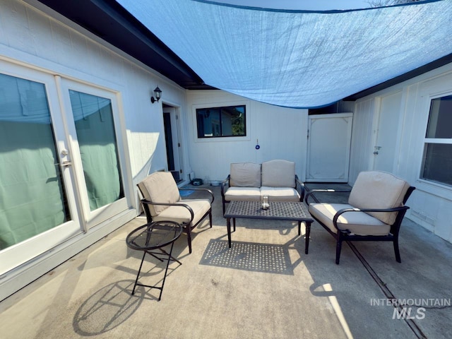 2927 N 32nd St, Boise, ID 83703 - view of patio with outdoor lounge area