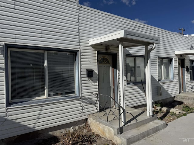 view of exterior entry