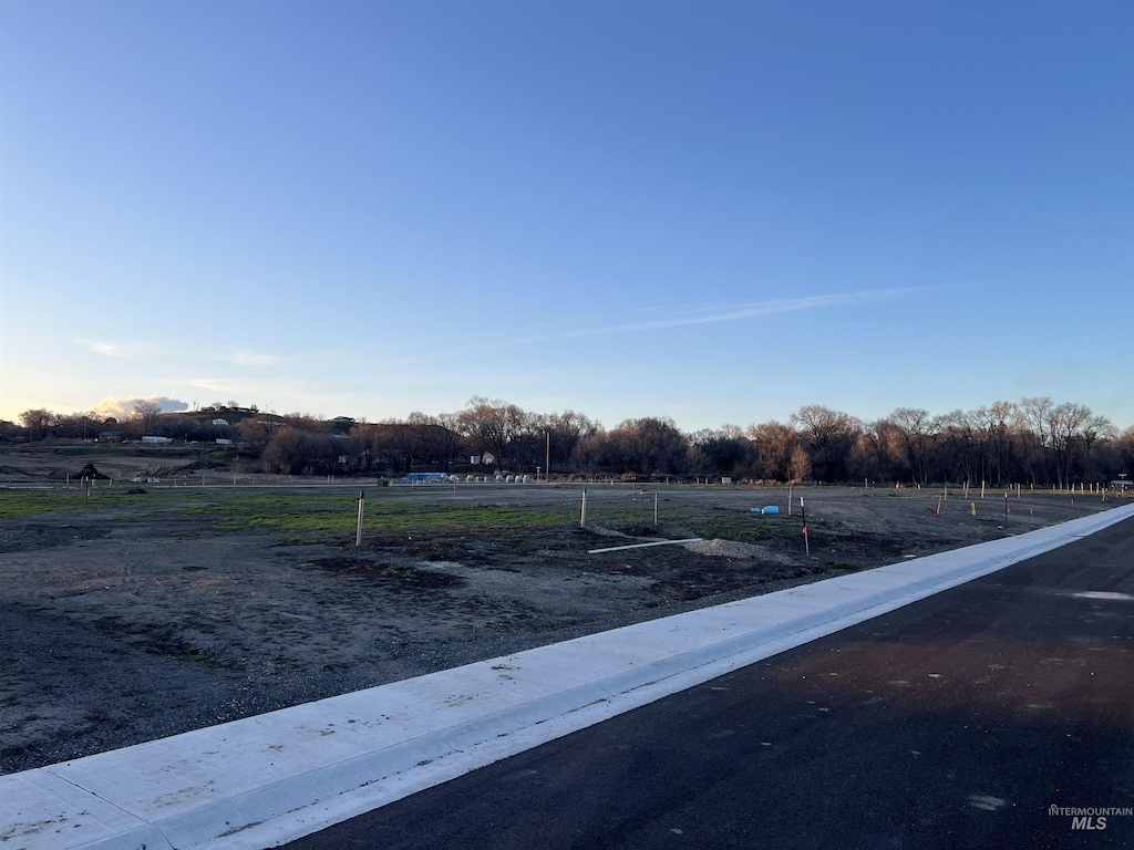951 Campbell St, Vale, OR 97918