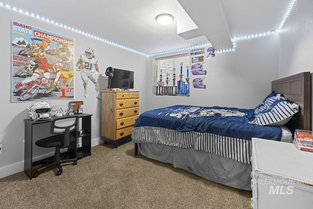 view of carpeted bedroom