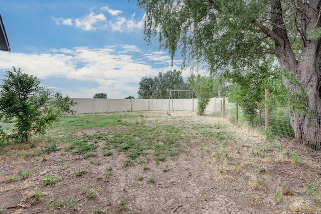 731 W 4th St, Emmett, ID 83617 - view of yard