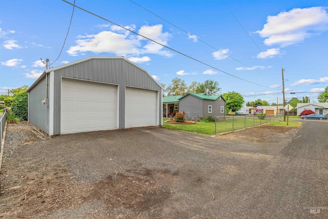 3233 8th St, Lewiston, ID 83501 - view of detached garage