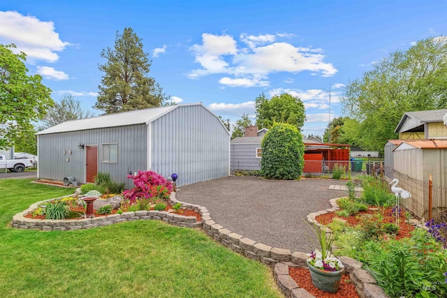 3233 8th St, Lewiston, ID 83501 - view of yard with an outbuilding