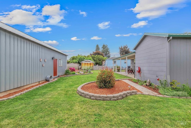 3233 8th St, Lewiston, ID 83501 - view of yard with an outbuilding and a patio area