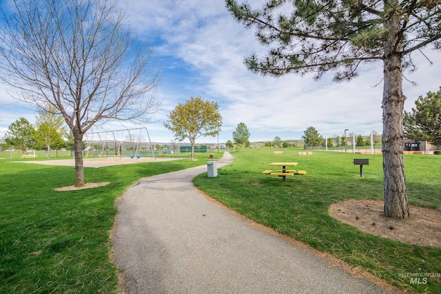 6460 S Lodgepole Pl, Boise, ID 83716 - view of property's community featuring a lawn