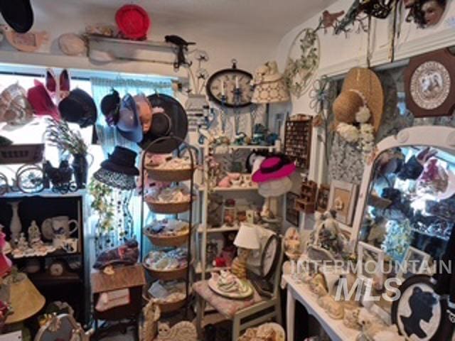 504 E Grove Ave, Parma, ID 83660 - view of misc room