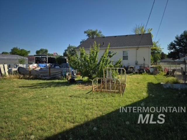 504 E Grove Ave, Parma, ID 83660 - view of grassy yard