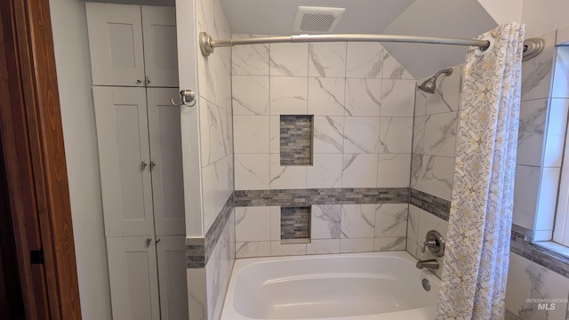 815 E 6th, Moscow, ID 83843 - full bathroom with shower / tub combo with curtain
