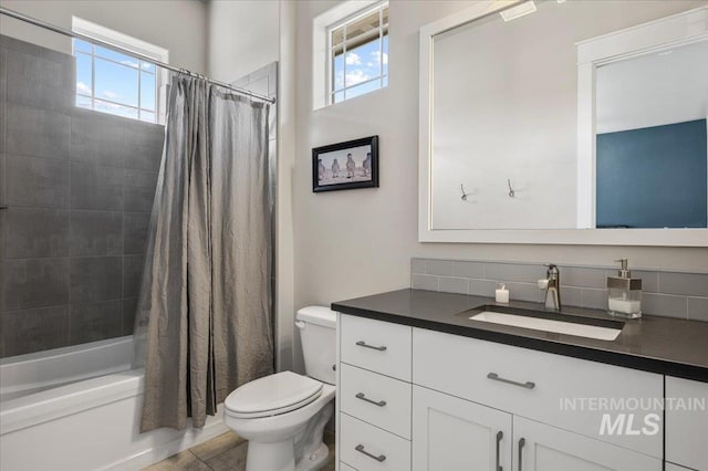 2357 N Synergy Pl, Eagle, ID 83616 - full bathroom with toilet, plenty of natural light, vanity, and shower / tub combo