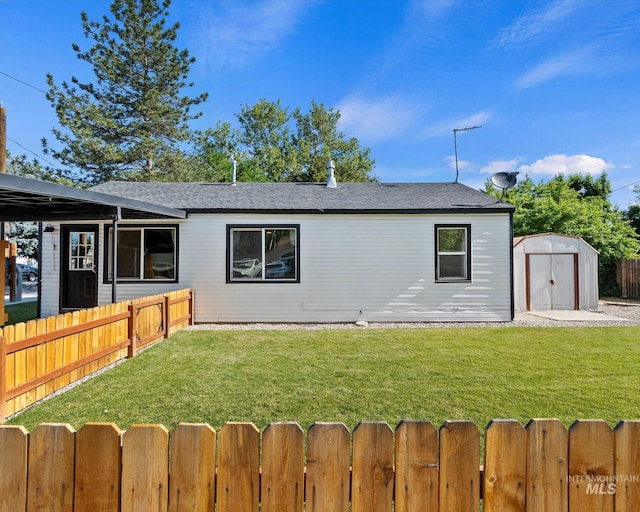 504 E 7th St, Emmett, ID 83617 - back of house featuring roof with shingles