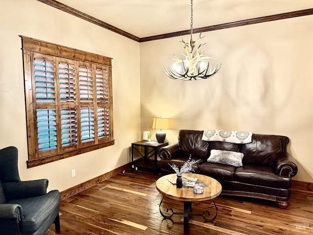 20 Shore Crest Ct, Donnelly, ID 83615 - living room with crown molding, baseboards, and wood-type flooring