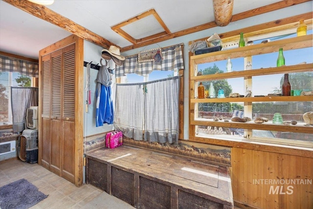 103 W 420 N, Shoshone, ID 83352 - bathroom with tile patterned floors