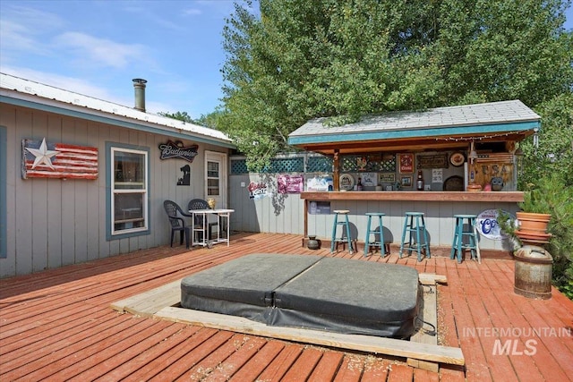 103 W 420 N, Shoshone, ID 83352 - deck with a covered hot tub
