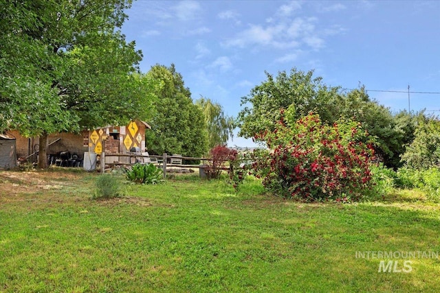 103 W 420 N, Shoshone, ID 83352 - view of green lawn