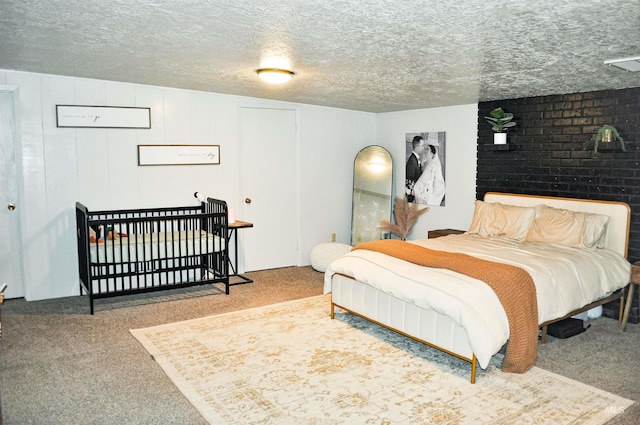 611 E Hawaii Ave, Nampa, ID 83686 - bedroom with carpet and a textured ceiling